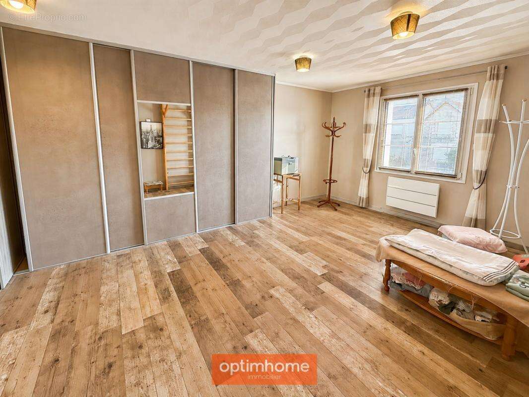 Margny-lès-compiègne – propriété contemporaine de 260 m² avec dépendance de plus de 170 m² - photo 21