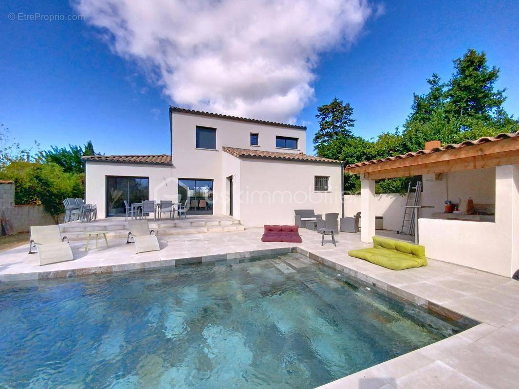 Maison à CUXAC-D&#039;AUDE