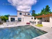 Maison à CUXAC-D&#039;AUDE