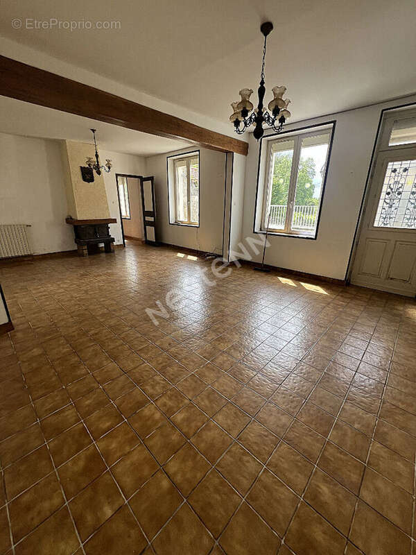 Maison à URCEL