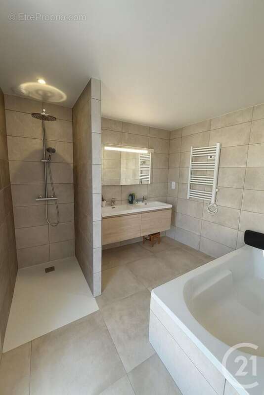 Maison à VILLELONGUE-DE-LA-SALANQUE