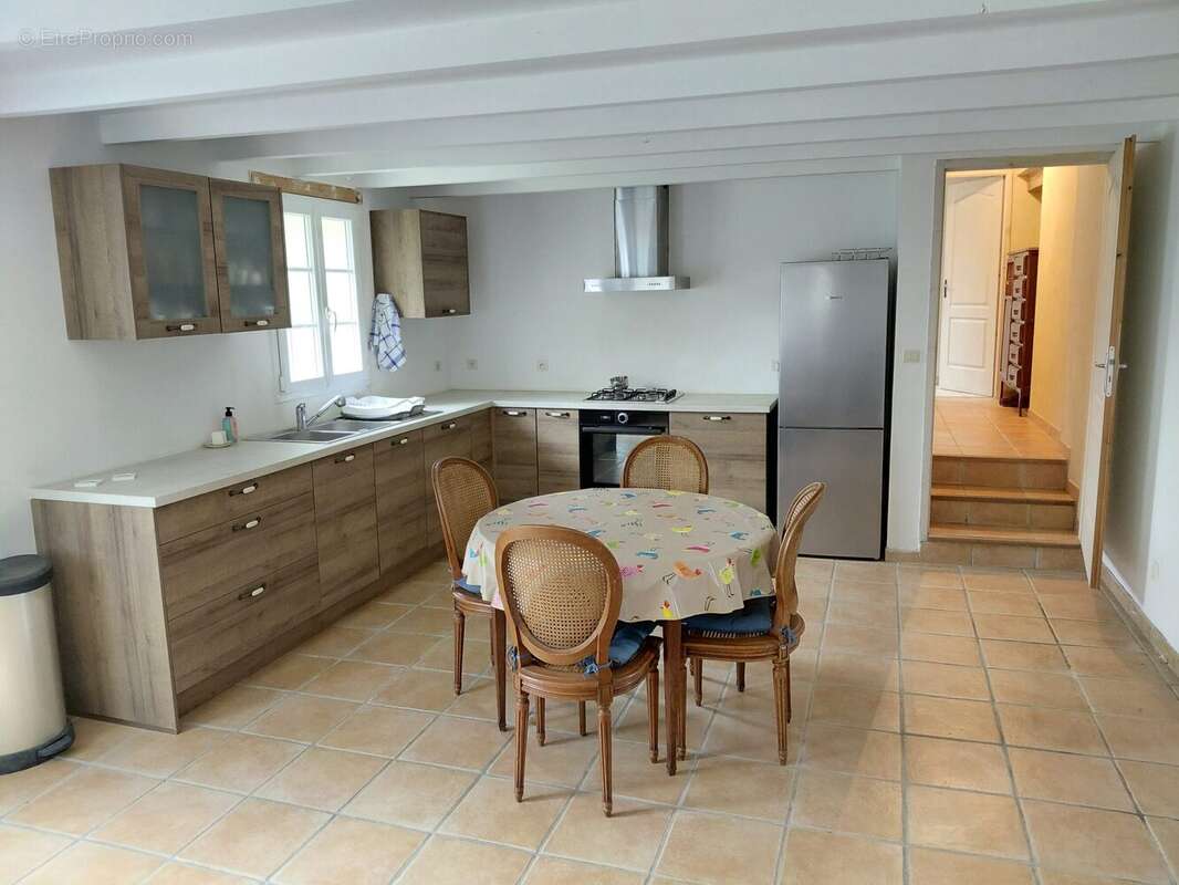 Maison à SAINT-GEORGES-DES-AGOUTS