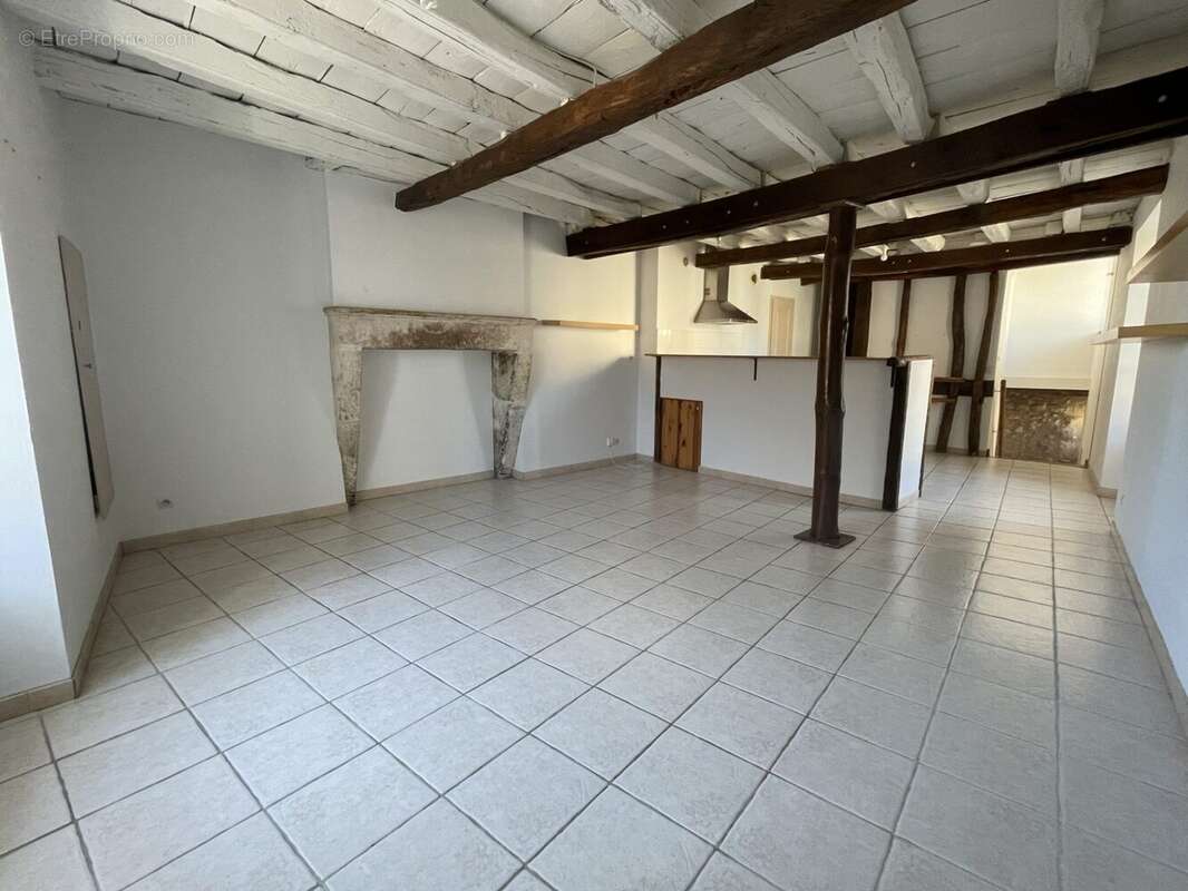 Maison à CHAUVIGNY
