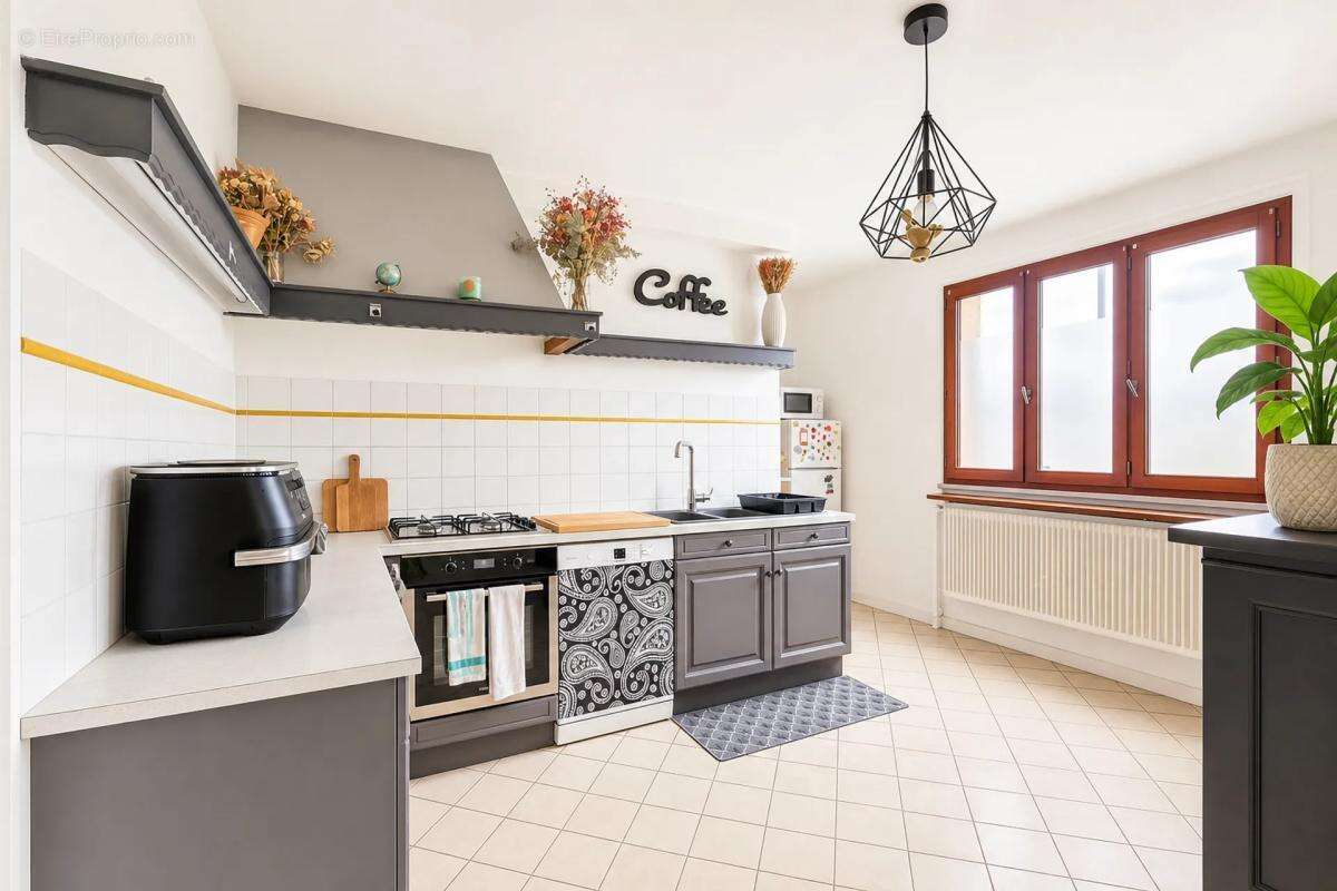 Appartement à LYON-7E