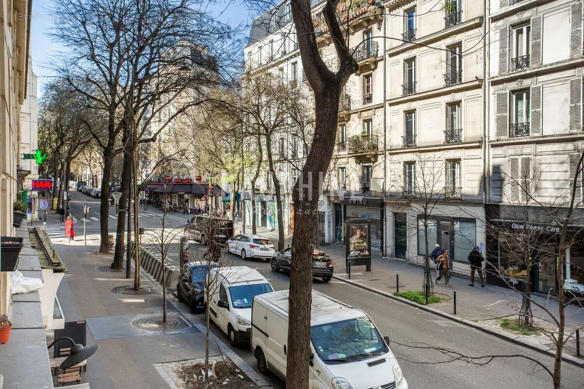 Appartement à PARIS-18E