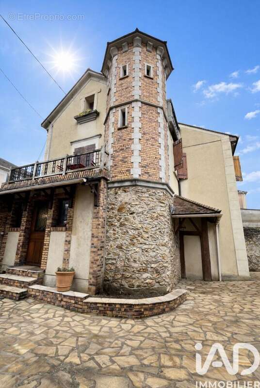 Photo 2 - Maison à CORBEIL-ESSONNES