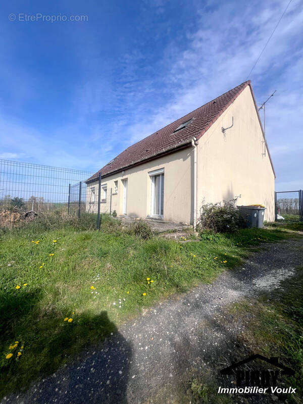 Maison à VOULX