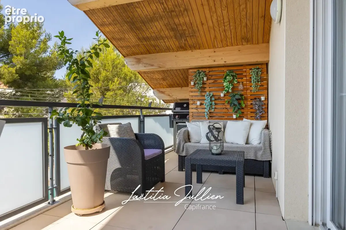 En Exclusivité par Laëtitia JULLIEN – Marseille 12ème – Les Caillols – Duplex T4 de 94 m² avec deux terrasses, parking, garage e - photo 10