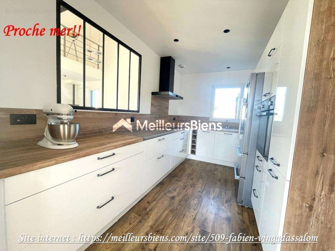 Maison à PLOUGRESCANT