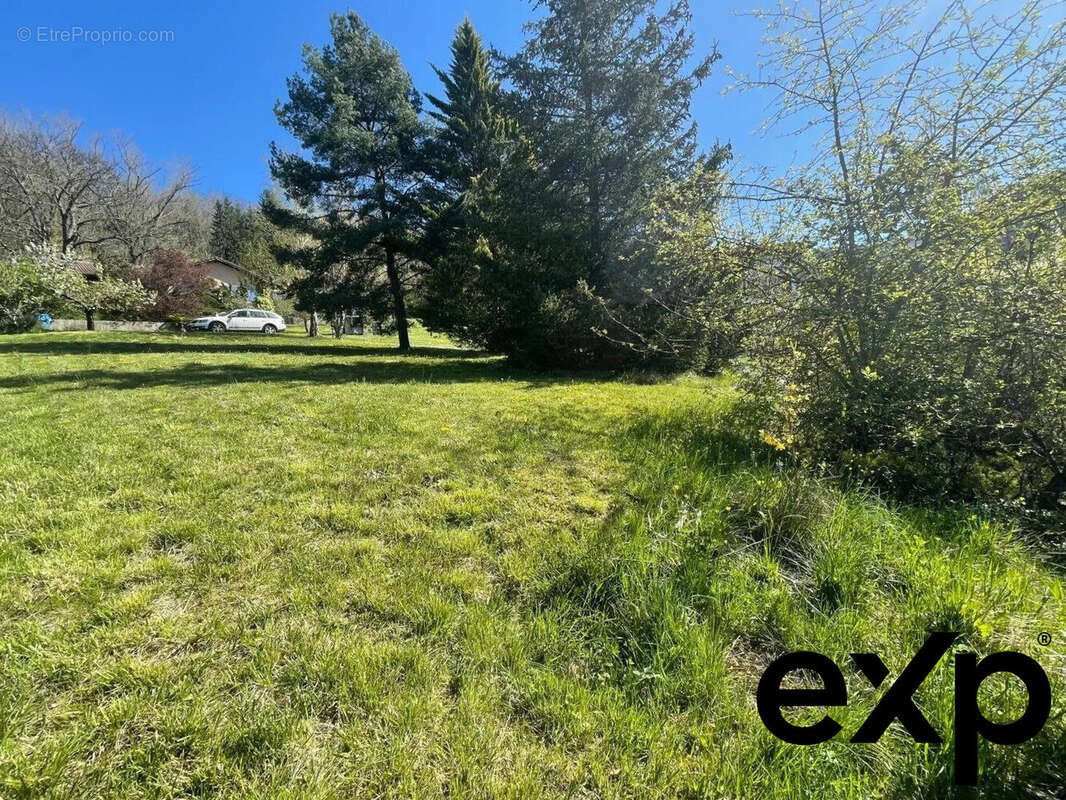 Terrain à AMBERIEU-EN-BUGEY