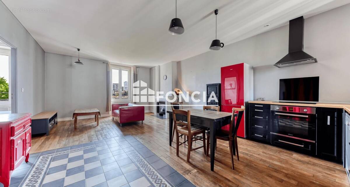 Appartement à VILLEURBANNE