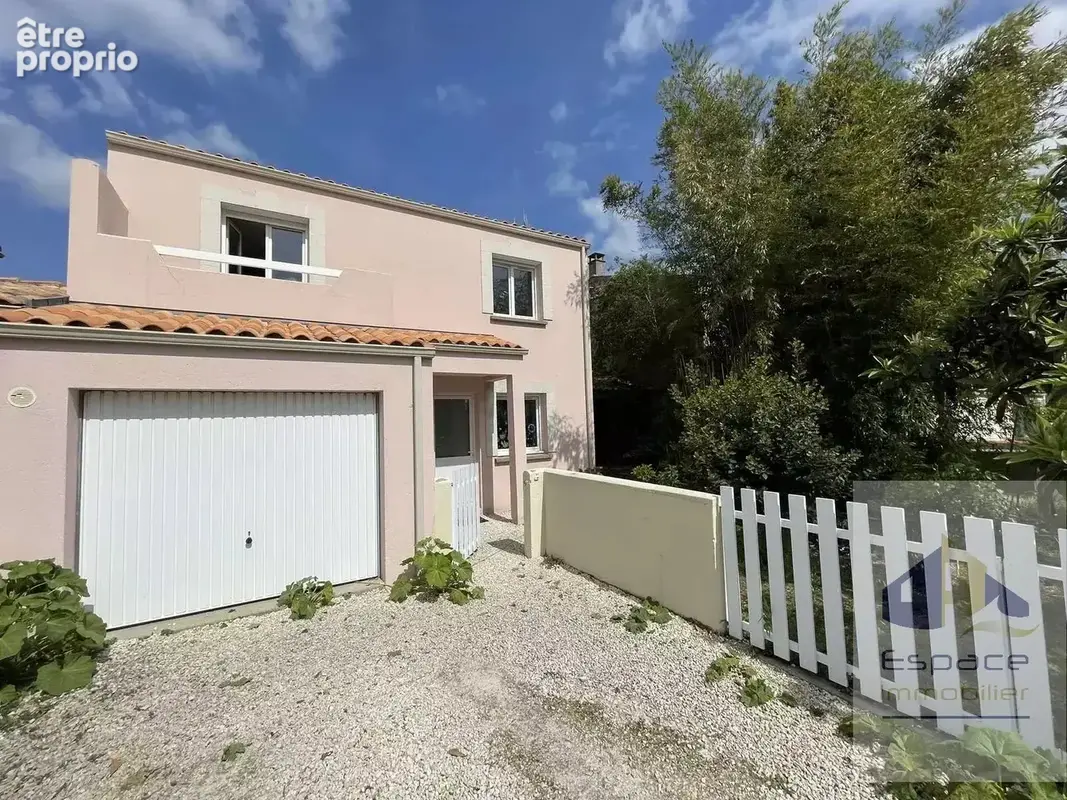 Maison familiale 3 chambres à Dompierre-sur-Mer - photo 9