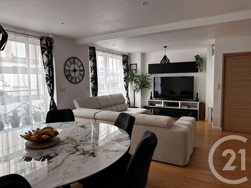 Photo 2 - Appartement à RUNGIS