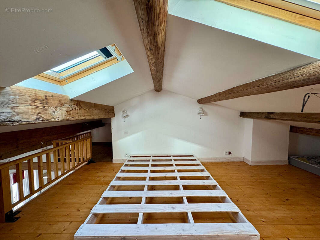 Appartement à MARSEILLE-10E