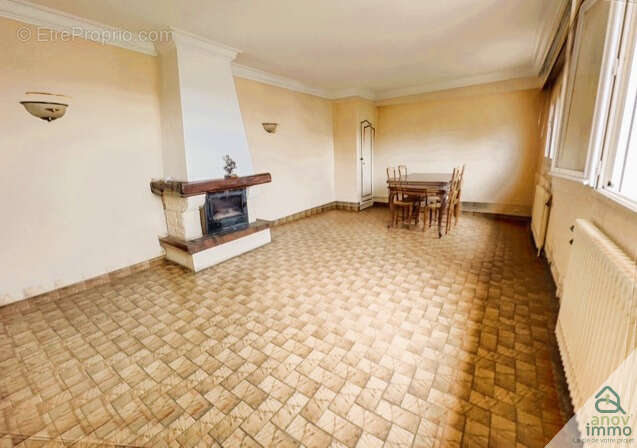 Maison à TOUSSIEU