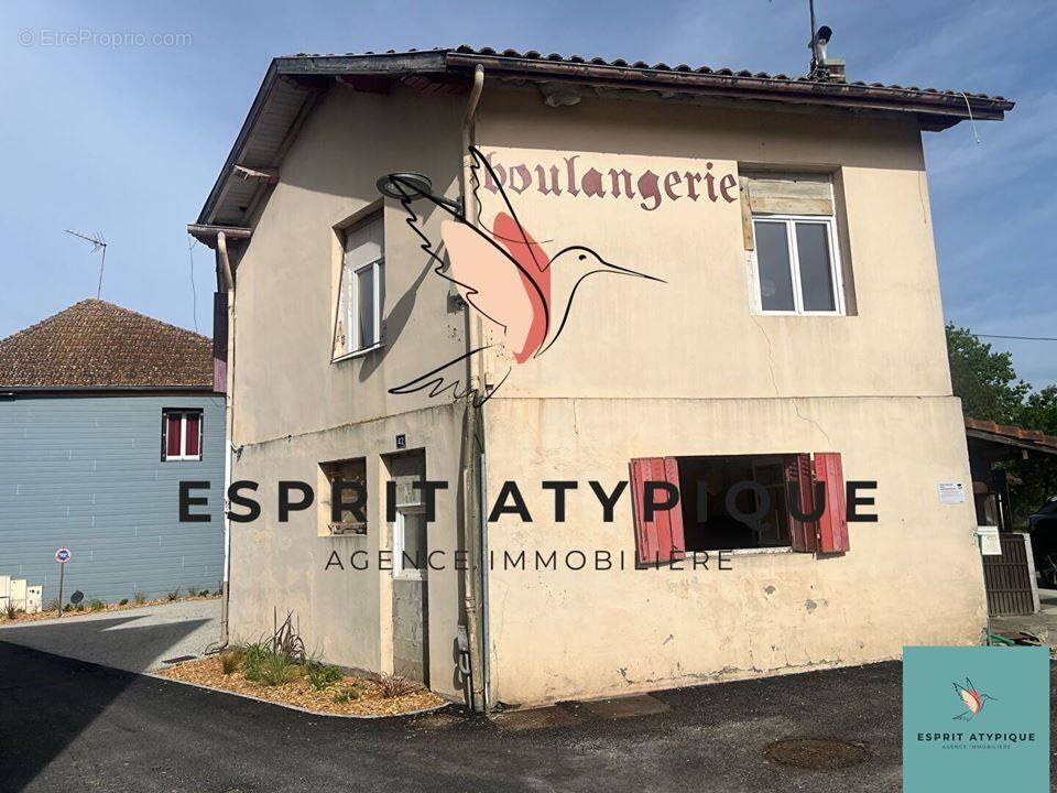 Appartement à RION-DES-LANDES