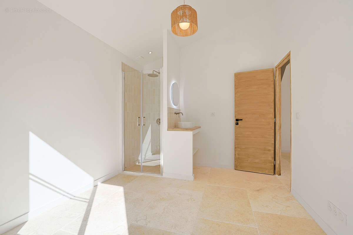 Maison à PUGET-VILLE