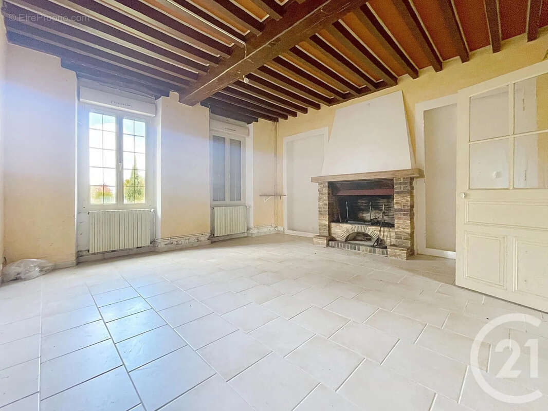 Maison 112 m² à Laines-Aux-Bois  - photo 6