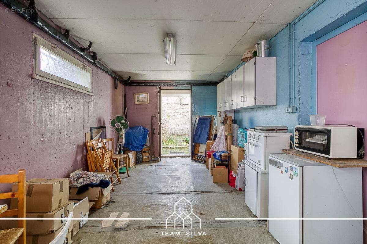 Maison à SEREZIN-DU-RHONE