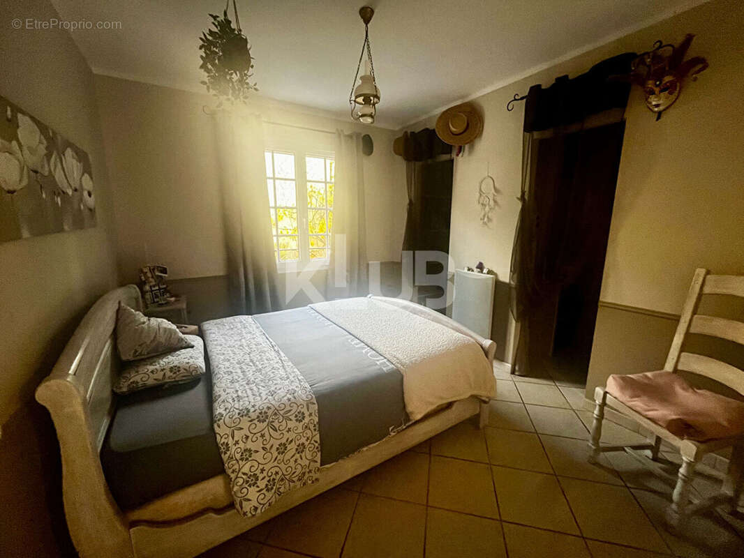 Maison à LA VALETTE-DU-VAR