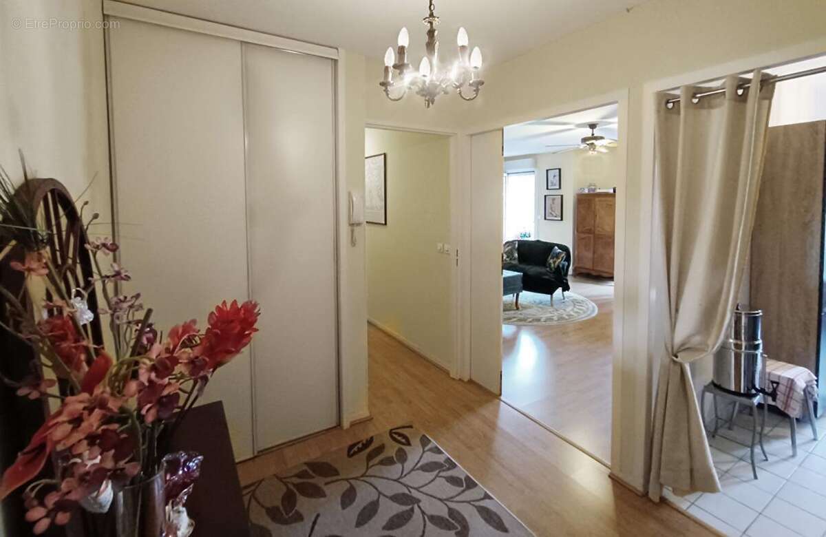 Appartement à ROSNY-SOUS-BOIS