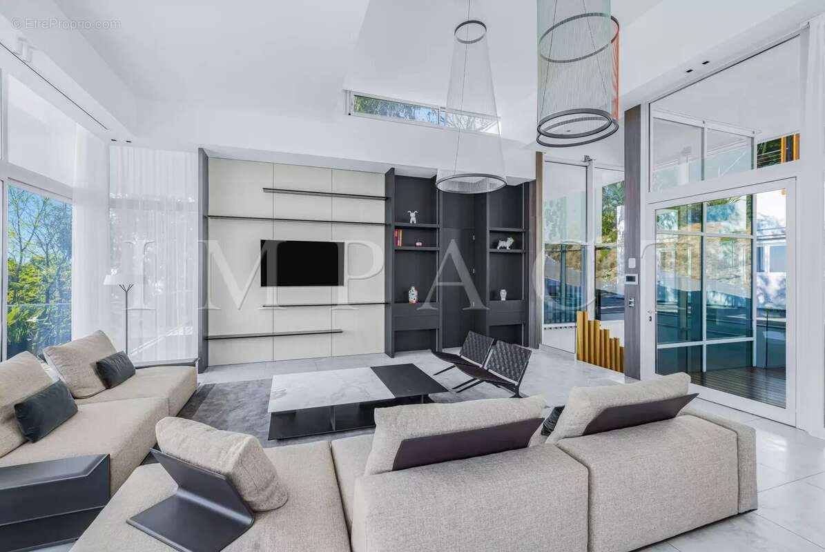 Maison à CANNES