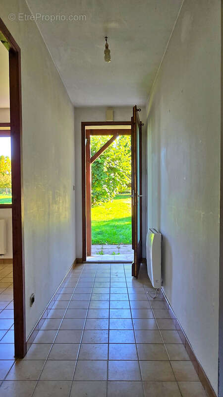 Maison à SAINT-JOUVENT