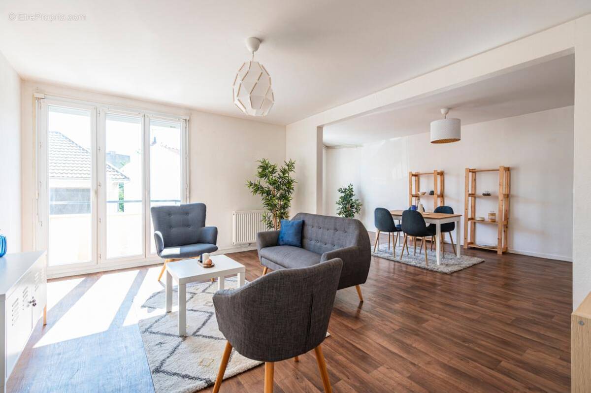 Appartement à REIMS