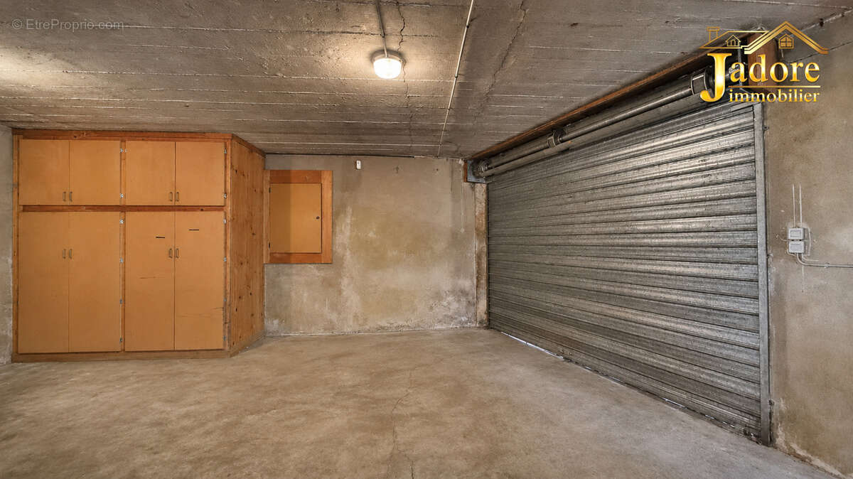 immeuble + local commercial - photo 20
