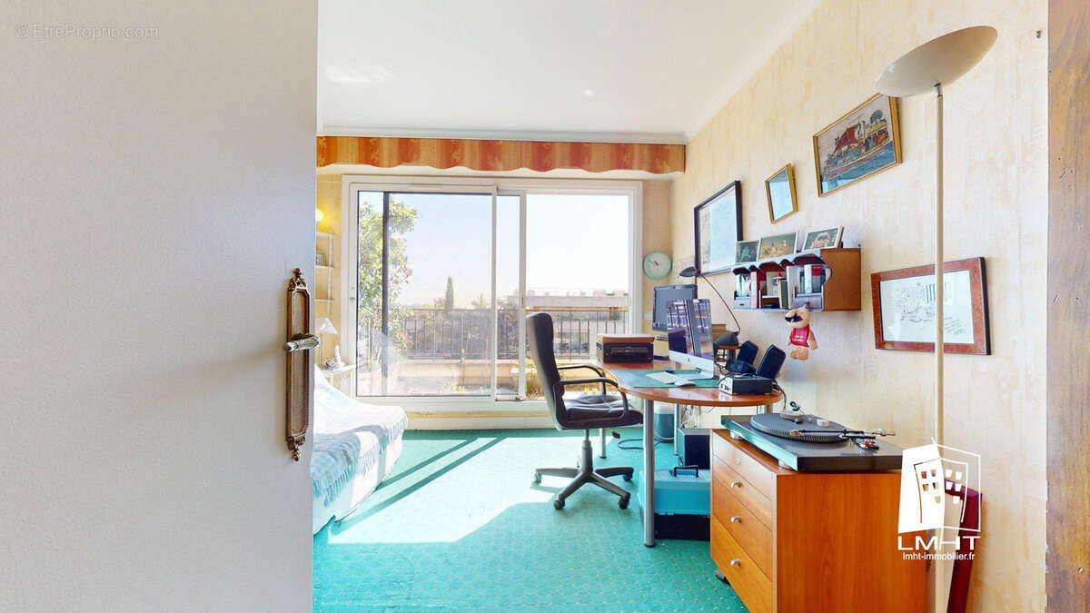 Appartement à VILLE-D&#039;AVRAY