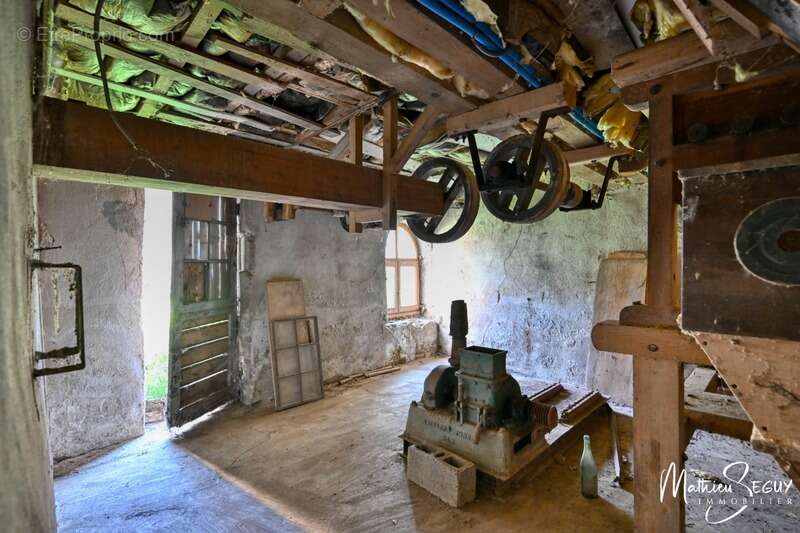 Maison à MESSIMY