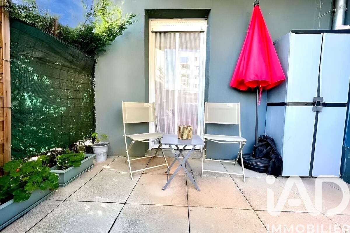 Photo 4 - Appartement à VILLEURBANNE