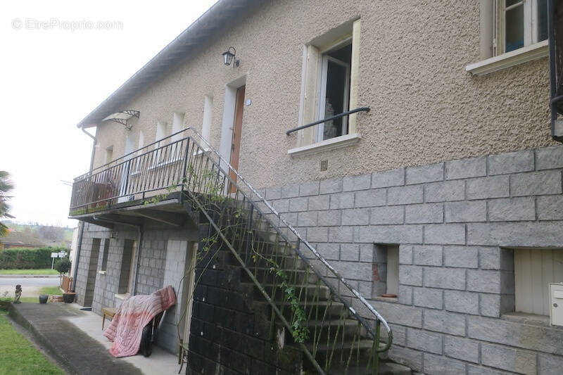 Appartement à MAURS