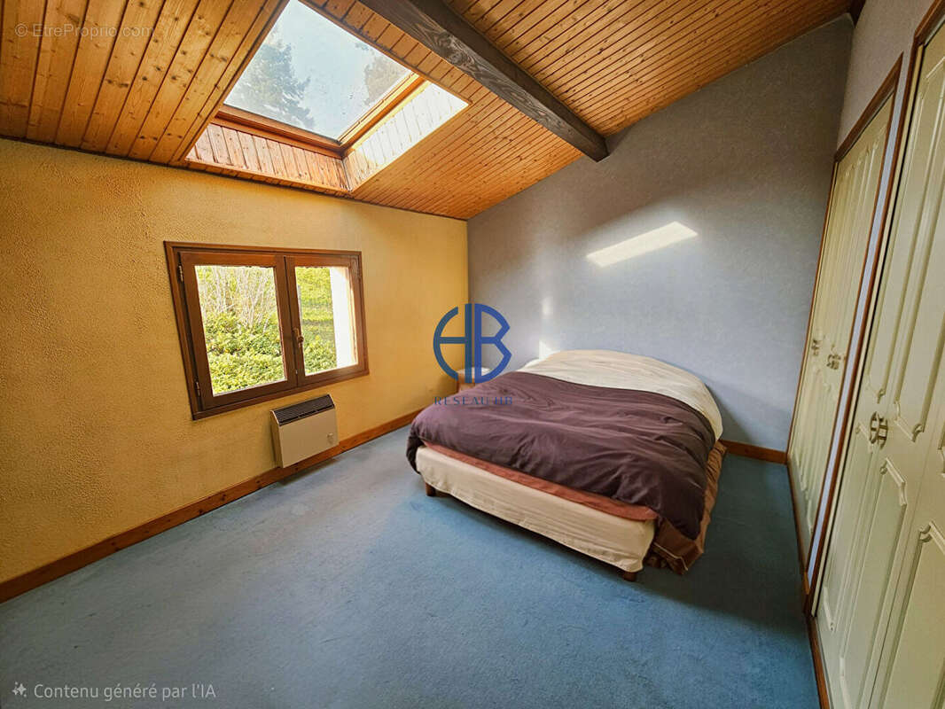 Maison à BONNEFAMILLE