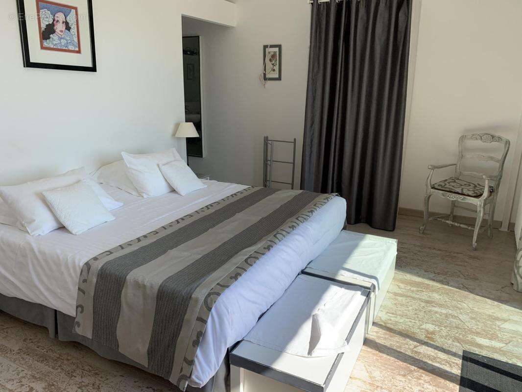 Villa vue mer avec chambres d'hotes et gites independants - photo 8