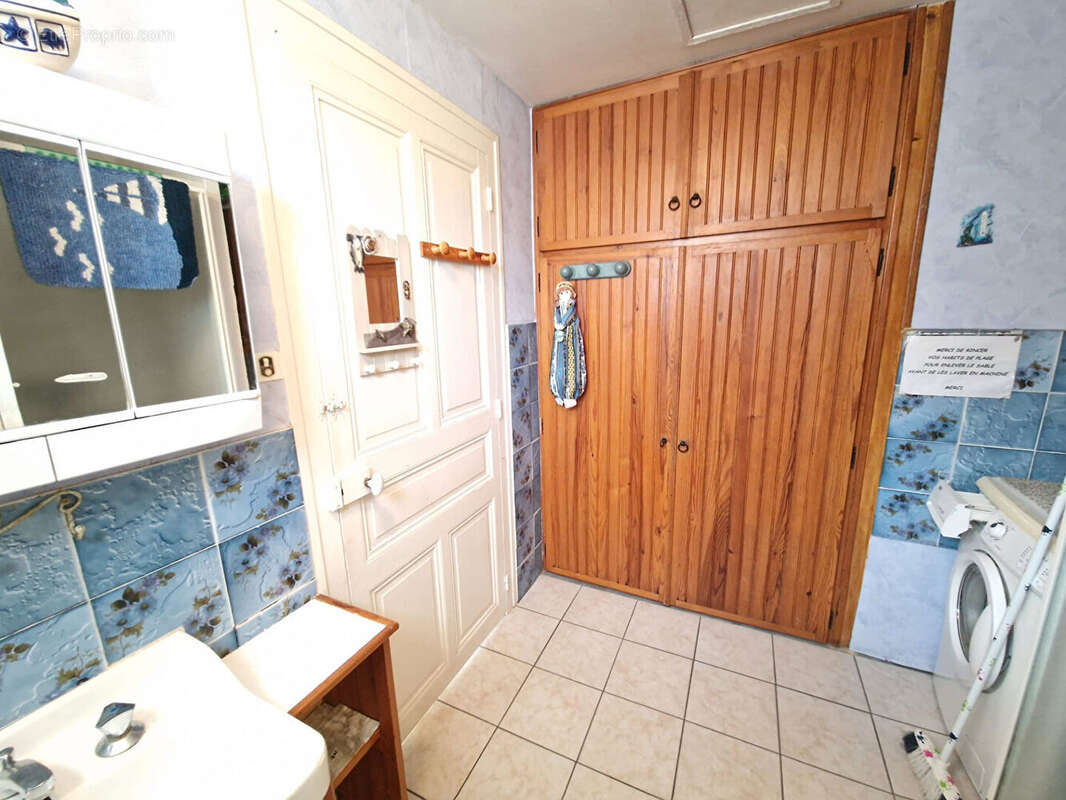 EXCLUSIVITÉ API IMMO. Une adresse recherchée et un beau potentiel à révéler - photo 6