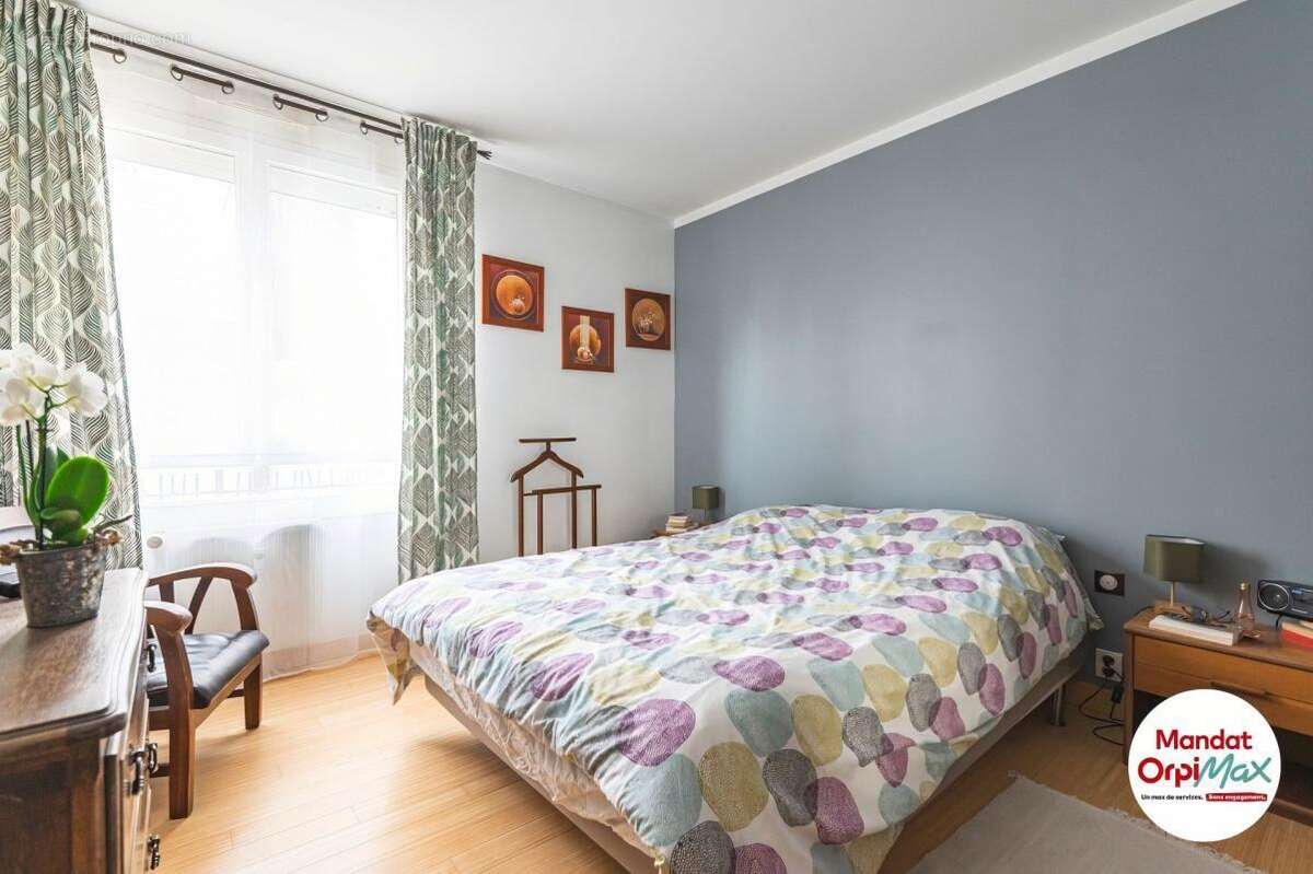 Appartement T5 avec stationnement - photo 2