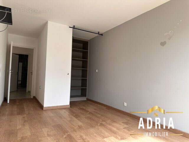 Appartement à AMNEVILLE
