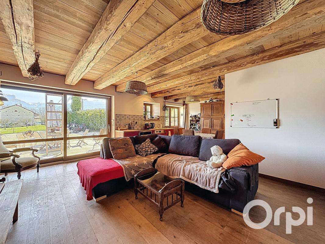 Arenthon-Propriété de caractère avec vue Mont-Blanc, espace équestre et potentiel exceptionnel - photo 26