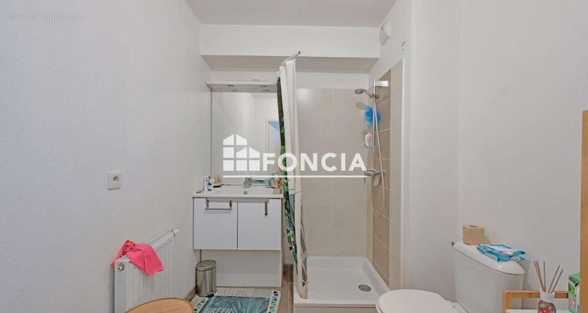 Appartement à JUVIGNAC