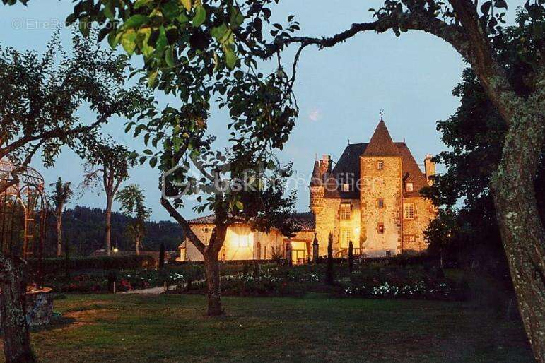 Maison à SAINT-FLOUR