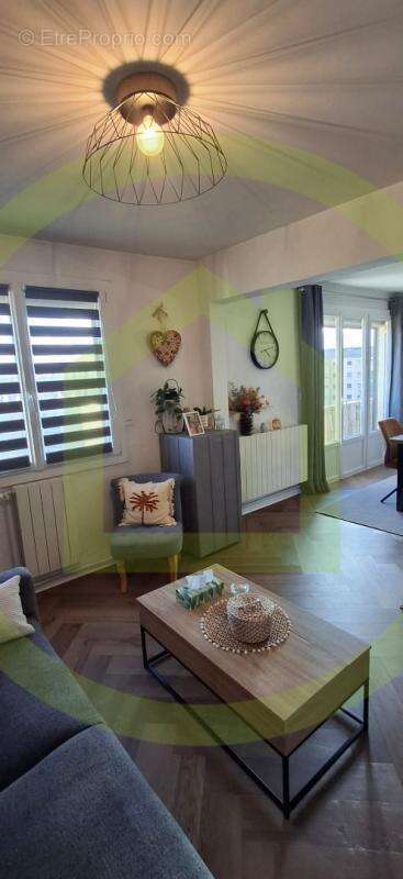 Appartement à FREJUS