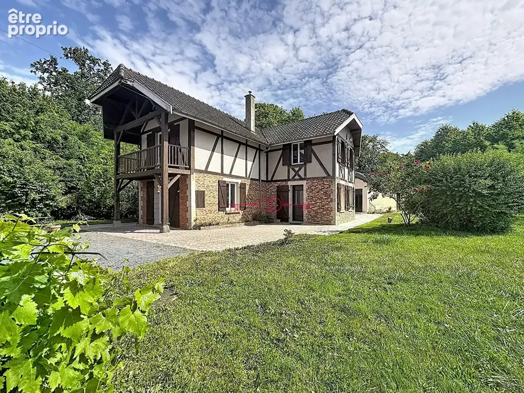Maison à SAINTE-MENEHOULD