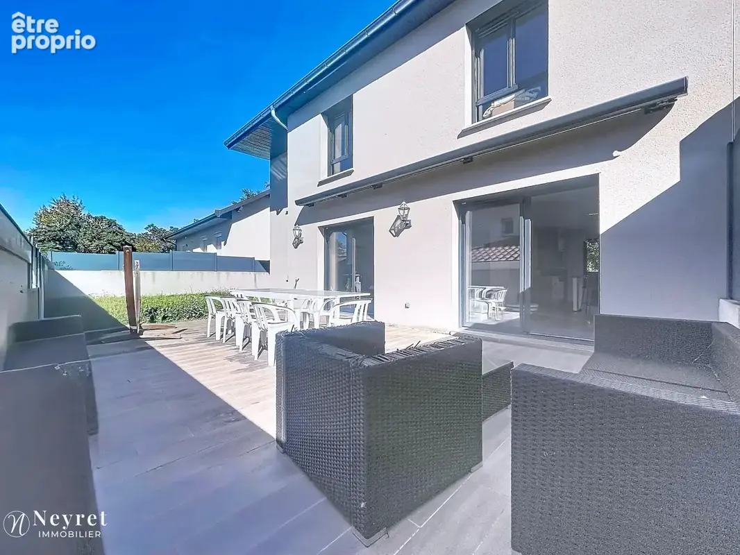Maison contemporaine de 2021 -120 m2 avec jardin, terrasse et suite parentale -Sérézin-du-Rhône - photo 15