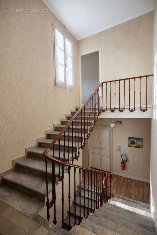 Appartement à BOURG-SAINT-ANDEOL