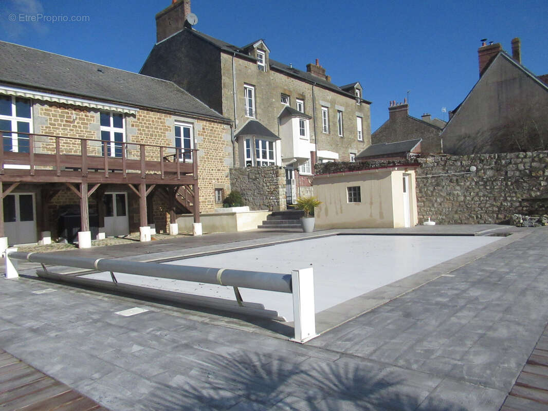 Maison à LA FERTE-MACE