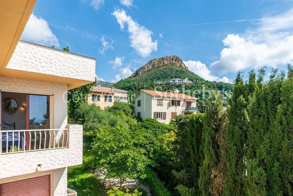 Appartement à VENCE