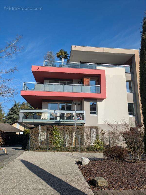 Appartement à DOUVAINE