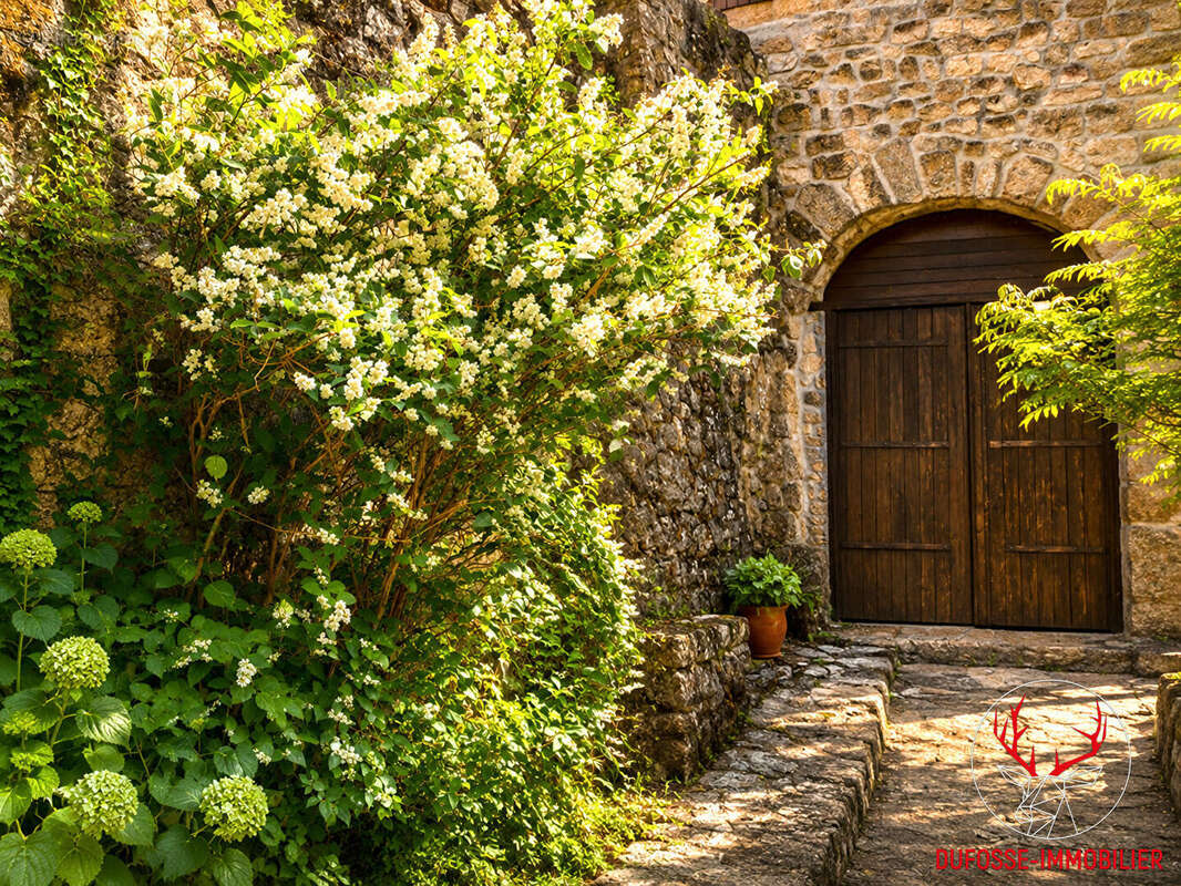 Ardèche - Vente à terme LIBRE - Maison ancienne à rénover 140 m² - photo 13