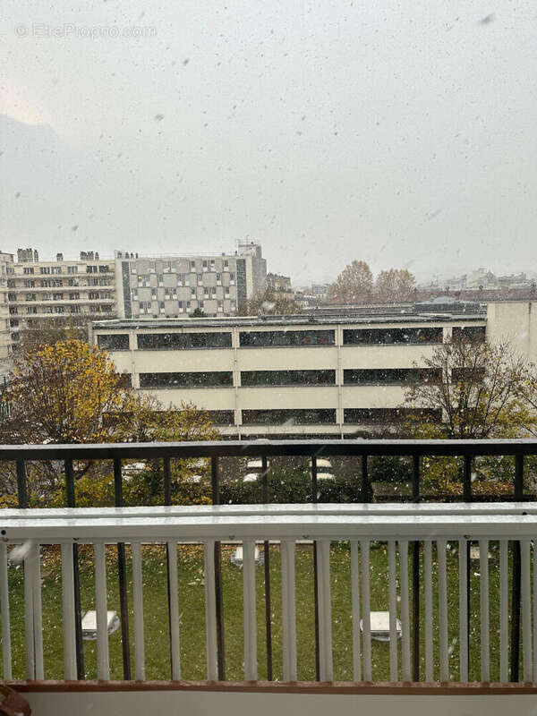 Appartement à PARIS-19E